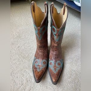 Brand new, never worn